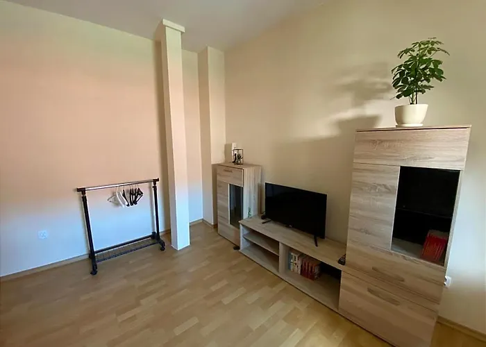 Pokoje W Pieknej Kamienicy W Centrum W Glogowku