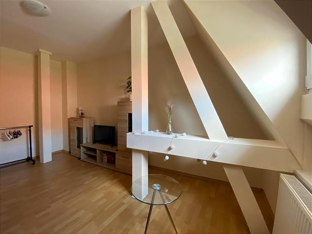 W Pieknej Kamienicy W Centrum W Glogowku Homestay